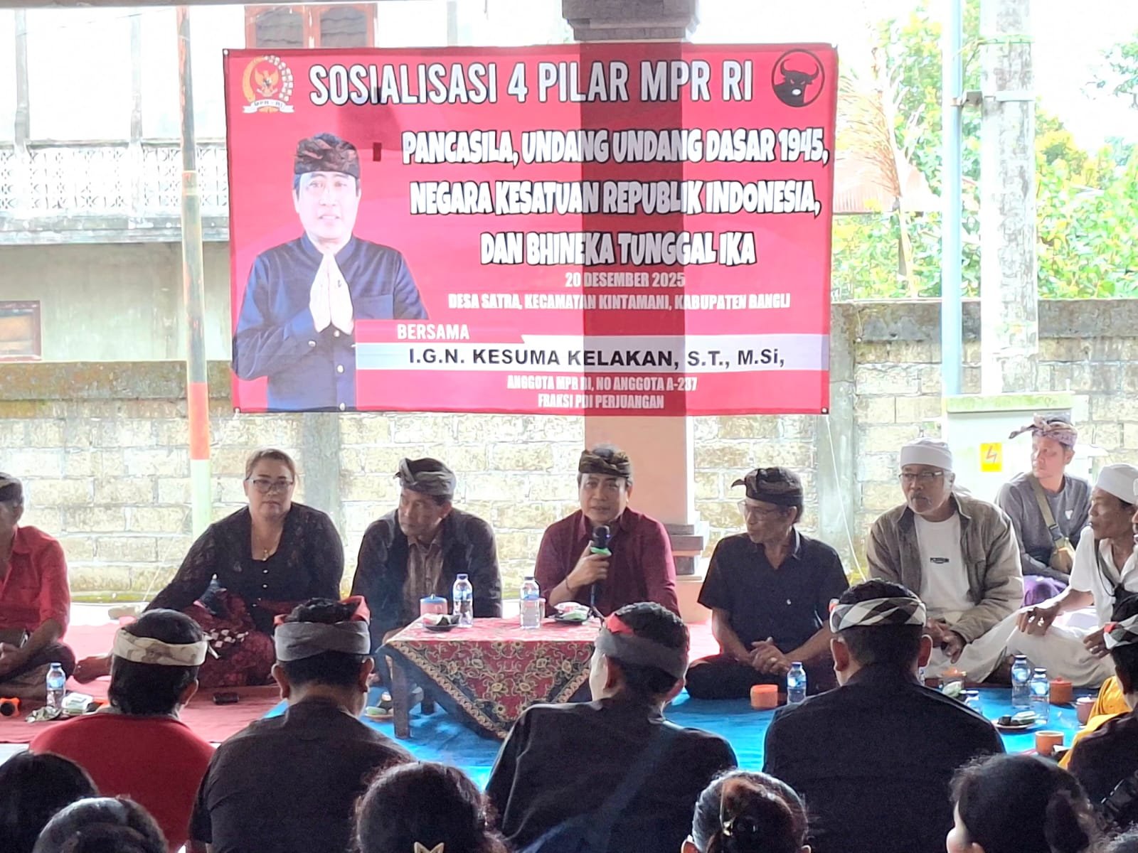 Sosialisasikan 4 Pilar, Kesuma Kelakan Ajak Warga  Desa Satra Bangun Harmoni Sosial dengan Menghargai Keberagaman