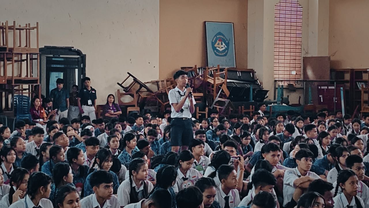 Hari ke-2 MPLS, KPU Buleleng Edukasi 1.651 Siswa Baru