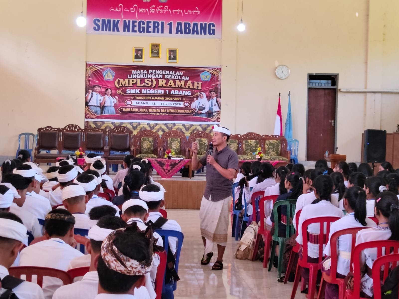 Momen MPLS, Sehari KPU Karangasem Edukasi Siswa  di Delapan Sekolah