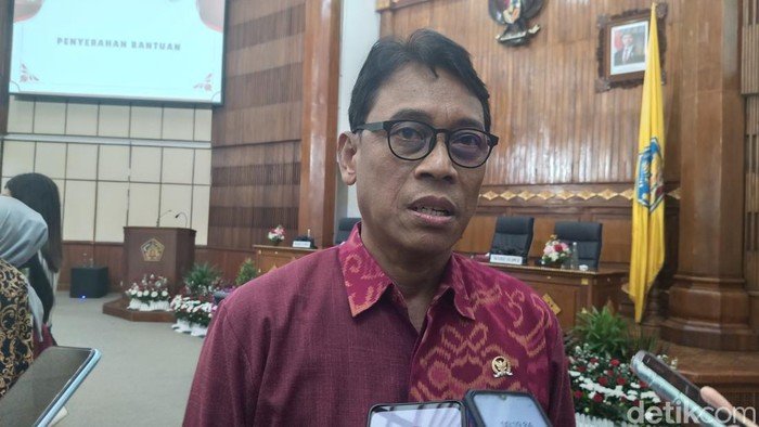 Kariyasa Minta Pemerintah Kaji Rencana Rekening Bansos